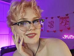 ShellyLove69 - female webcam at xLoveCam
