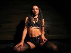 SheilaDirtysXXX - female with black hair and  small tits webcam at ImLive