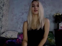 ShinnyTara - blond female with  big tits webcam at xLoveCam
