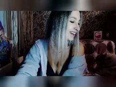 ShinnyTara - blond female with  big tits webcam at xLoveCam