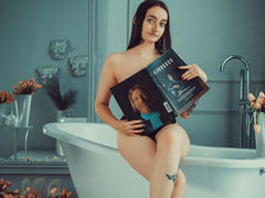 Shiroheby - female webcam at xLoveCam