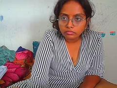 Shruthi - female with brown hair and  big tits webcam at xLoveCam