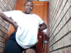 ShyMuse - female with black hair and  small tits webcam at xLoveCam