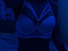 ShylaCatillo - female with black hair webcam at xLoveCam