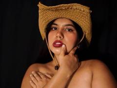SienaBella - female with black hair webcam at xLoveCam