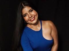 SienaBella - female with black hair webcam at xLoveCam