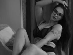 SienaFoxxy - female webcam at xLoveCam