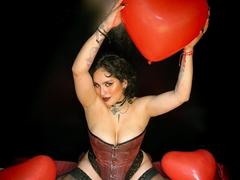 SilenaLee - female with black hair and  small tits webcam at xLoveCam