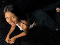 SilvanaNoir - female with black hair webcam at xLoveCam