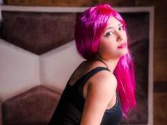 SilvannaReyes - female webcam at xLoveCam
