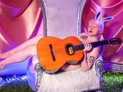 SilverLady - blond female webcam at xLoveCam