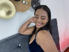 SilverLuna - female with black hair webcam at xLoveCam