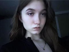 SilverxKitty from xLoveCam