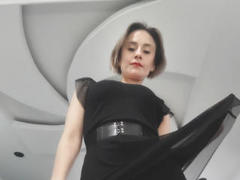 SilvyGrecor - female with  small tits webcam at xLoveCam