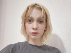 SimonaHeffern from xLoveCam