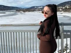 SinfulKitty - female with black hair and  big tits webcam at xLoveCam