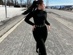 SinfulKitty - female with black hair and  big tits webcam at xLoveCam
