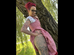 SissySexy-hot - blond female webcam at xLoveCam