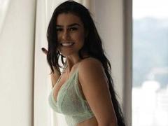 SlinkyAngeel - blond female webcam at xLoveCam