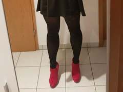 slaveben1-hot - female with brown hair webcam at xLoveCam