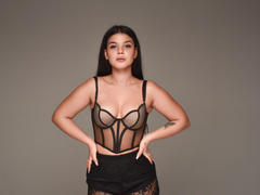 SnowingWintere from ImLive