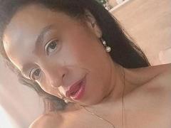 SoffieMature - female with brown hair and  big tits webcam at xLoveCam