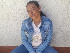 SoffieMature - female with brown hair and  big tits webcam at xLoveCam