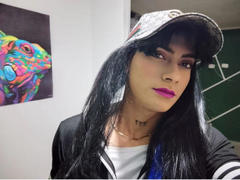 Sofia69xx from xLoveCam