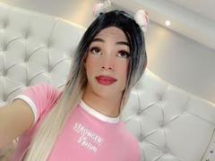 SofiaAstor - shemale webcam at xLoveCam