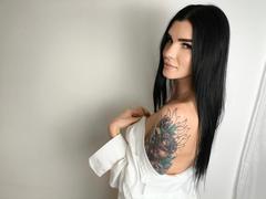 sofiadream - female with black hair and  big tits webcam at ImLive