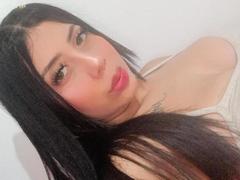 SofiaHotZ - female with black hair webcam at xLoveCam