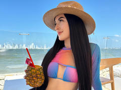SofiaLopezHot - female with black hair webcam at xLoveCam