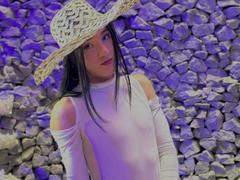 SofiaMonseur - shemale with black hair webcam at xLoveCam