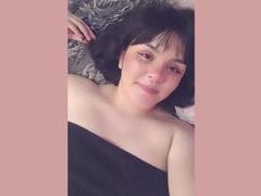SofiaParker69 - female with brown hair webcam at xLoveCam