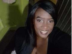 SofiaSims - female with brown hair and  big tits webcam at xLoveCam