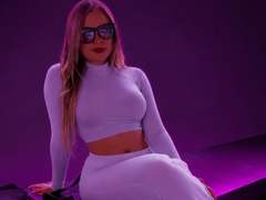 SofiaStar69 from xLoveCam