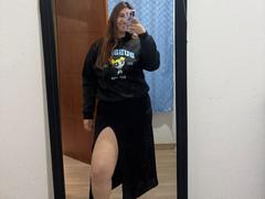 SofiaVelveth - female with brown hair and  big tits webcam at LiveJasmin