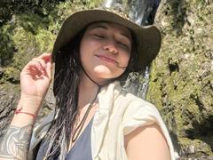 SofiaZen - female webcam at xLoveCam