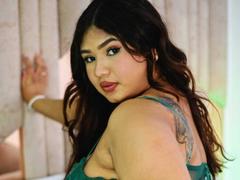 SofyaZaens - female with brown hair and  big tits webcam at xLoveCam