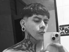 SolandAndy - couple webcam at xLoveCam