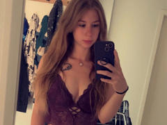 Soleea-hot - blond female webcam at xLoveCam