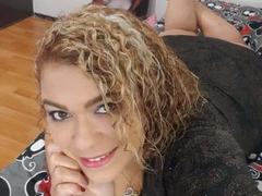 SolmaryHot - blond female webcam at xLoveCam