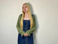 SoniaBarbi - blond female with  small tits webcam at xLoveCam