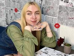 SoniaBarbi - blond female with  small tits webcam at xLoveCam