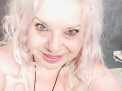 SonjaMature from ImLive