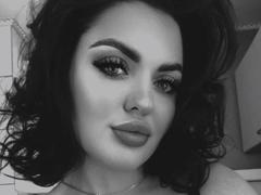 SophiaCaprice - female webcam at xLoveCam