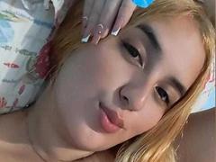 SophiaCastell - blond female with  big tits webcam at xLoveCam