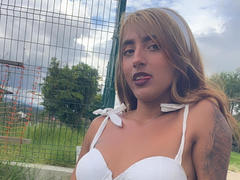 SophiaForeest - female with black hair webcam at xLoveCam