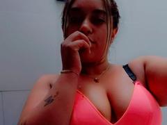 SophiaLeex - female with black hair webcam at LiveJasmin