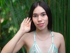 SophiaStorm - female with black hair and  small tits webcam at LiveJasmin